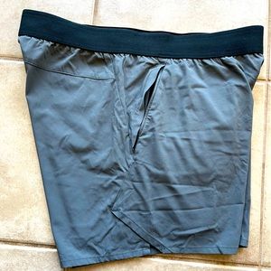 TEN THOUSAND tactical short